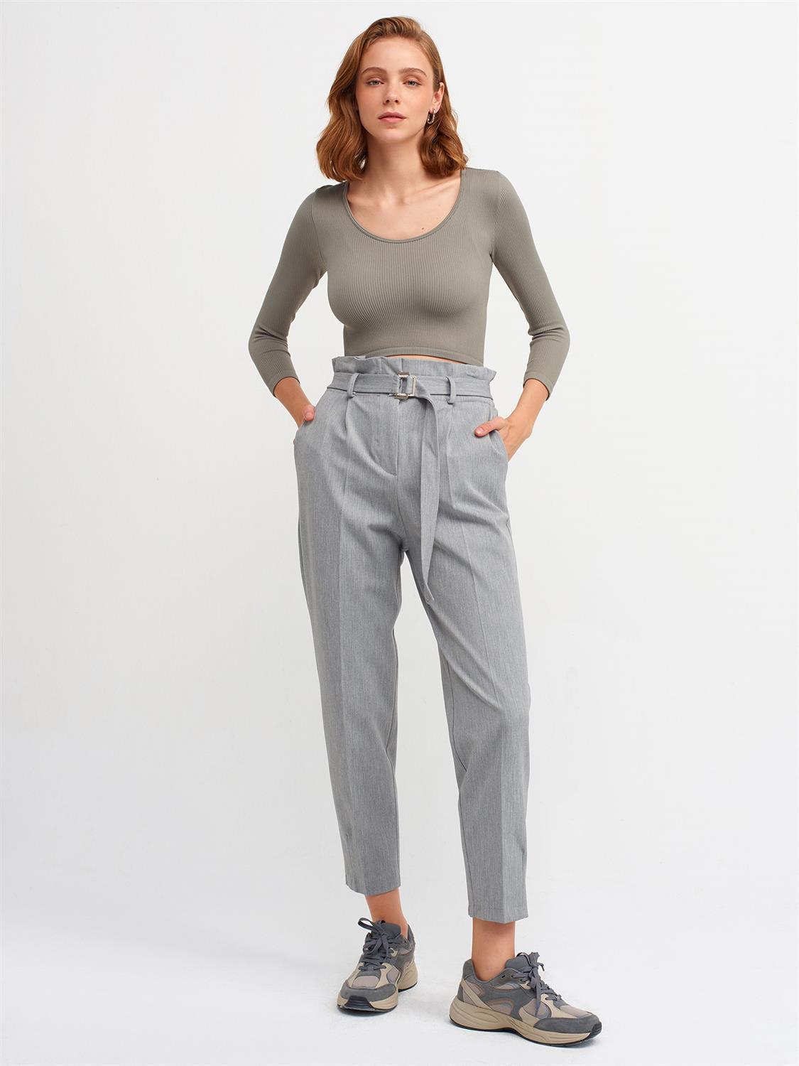 Pool Neck Long Sleeve Crop Top