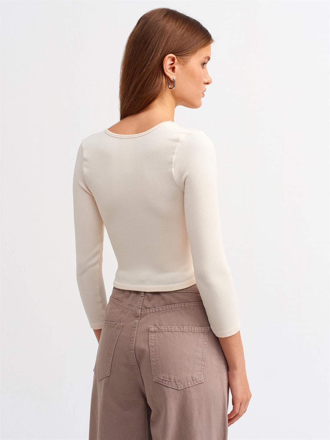 Pool Neck Long Sleeve Crop Top