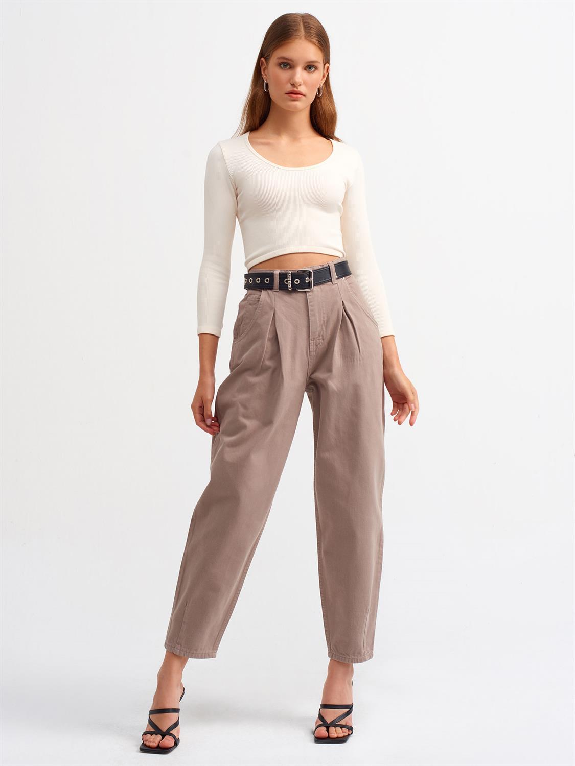 Pool Neck Long Sleeve Crop Top