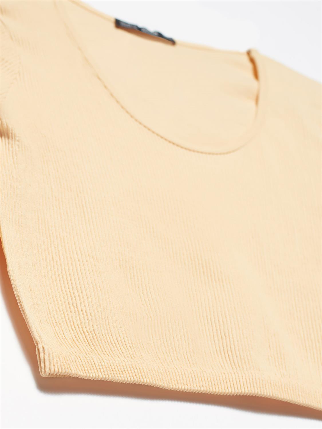 Pool Neck Long Sleeve Crop Top